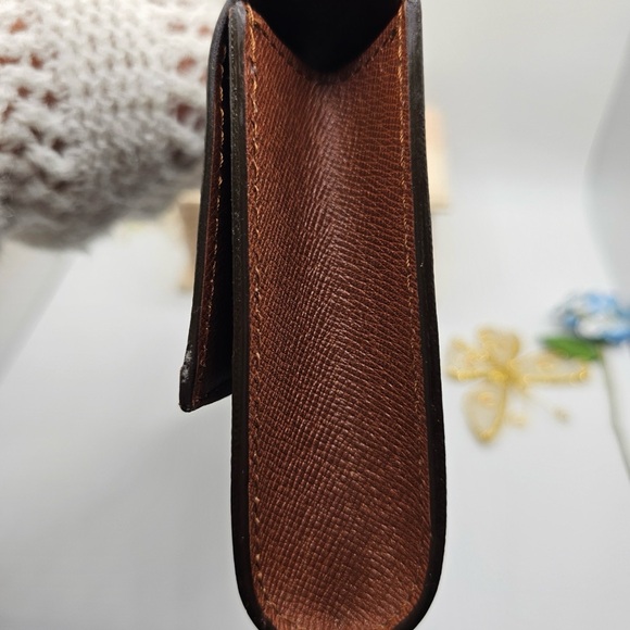 Authentic Preloved LV Arche Waist Bag in good condition (belt not included? - Picture 11 of 14